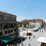 Casa Renier-biennale Apartman *