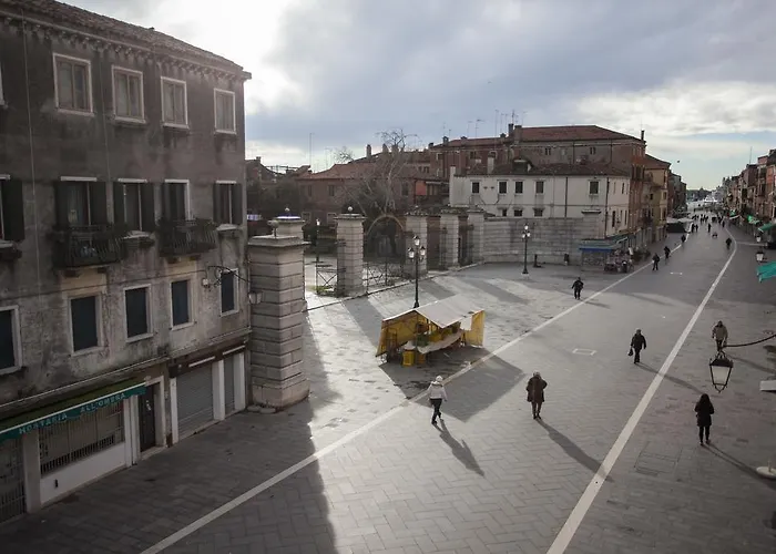 Casa Renier-biennale * Venice
