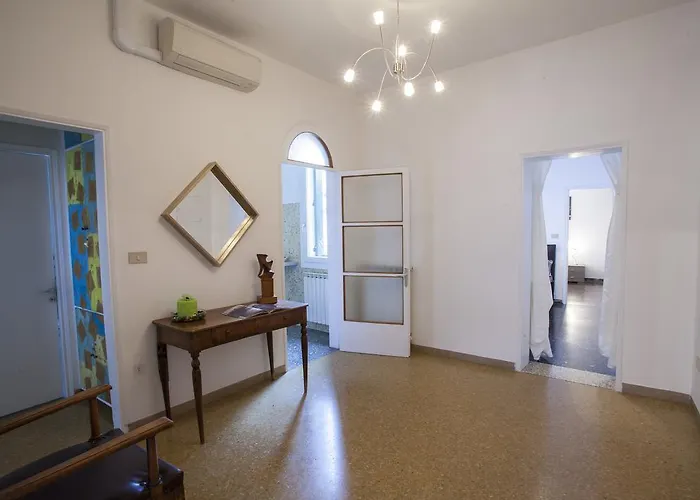 Casa Renier-biennale Apartment Venice