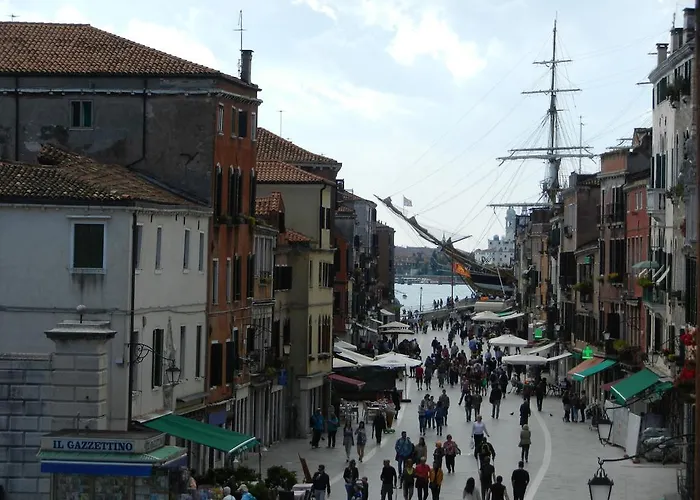 Casa Renier-biennale Venice