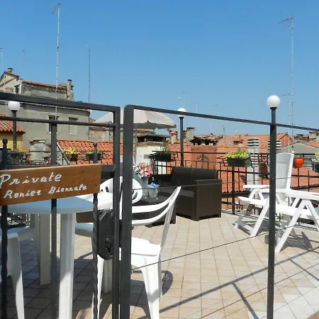 Casa Renier-biennale