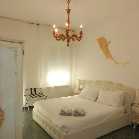 Casa Renier-biennale Lejlighed *